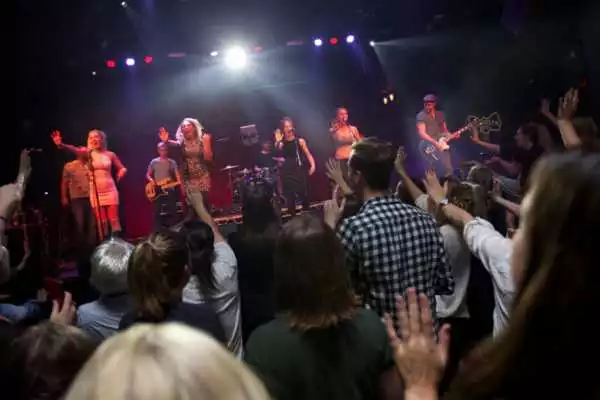 Rockaoke at Brooklyn Bowl
