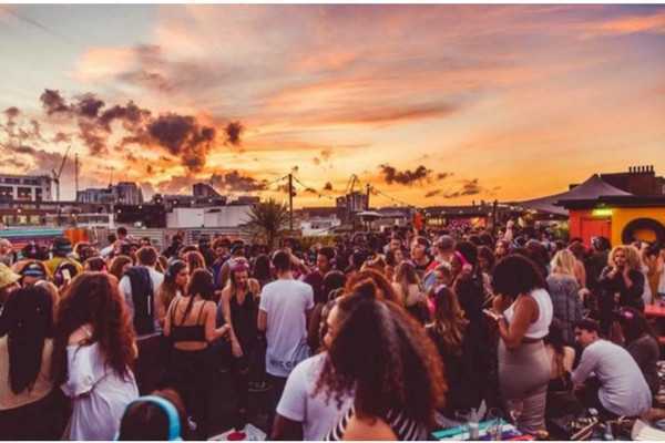  Queen of Hoxton Rooftop 