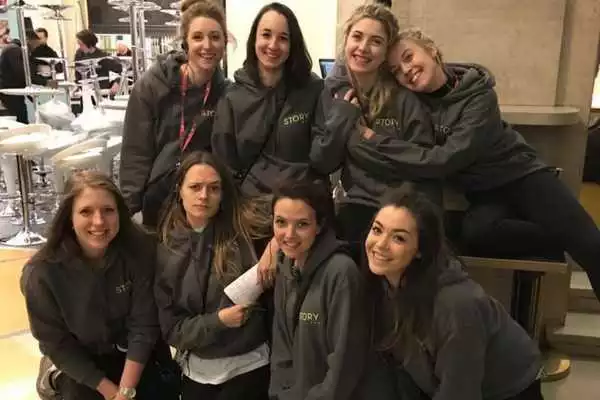  Holly and her fellow Ops team 