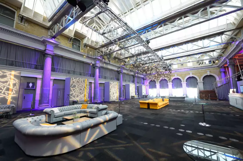Christmas Party Venue in London : Old Billingsgate (Ultimate Experience)