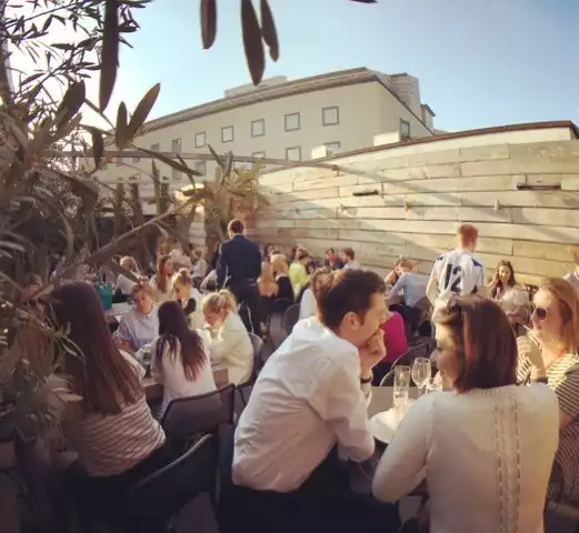Rooftop Terrace @ Vivo