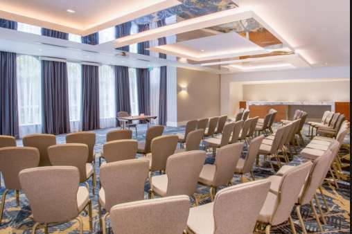 Conference venues in London: Crowne Plaza Gerrards Cross
