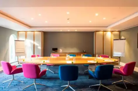Conference venues in London: Crowne Plaza Gerrards Cross