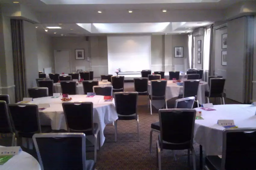 Conference venues in London: Warbrook House Conference venues in London: Warbrook House