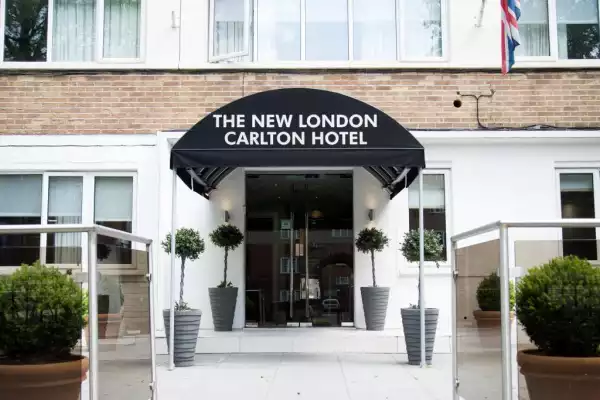 The New London Carlton Hotel