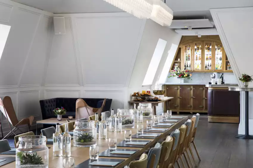 Christmas Party Venue in London : Swan, Shakespeare's Globe