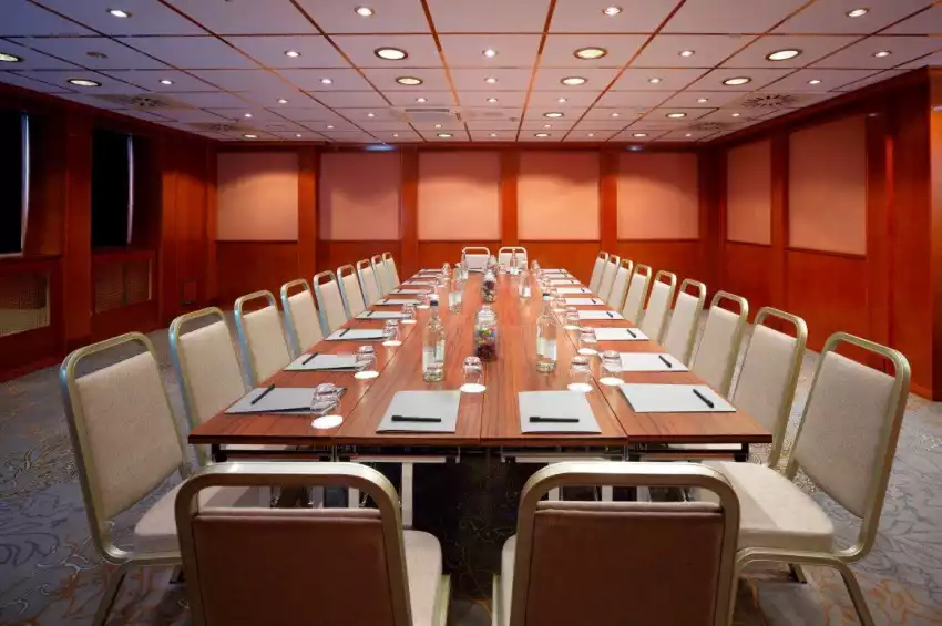 Conference venues in London: Sunborn London Conference venues in London: Sunborn London