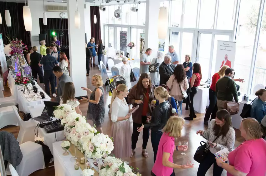 Party venues in London: Glasshouse on the Lock