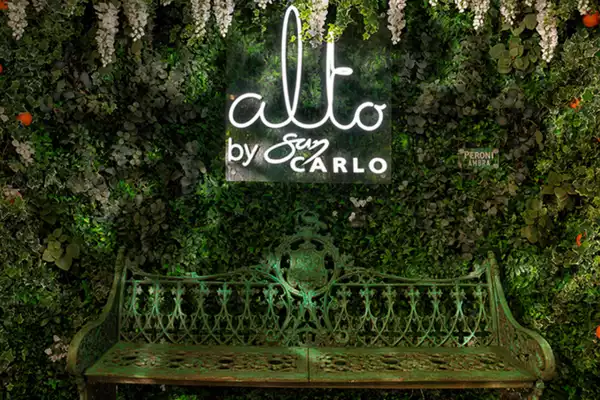 Alto by San Carlo Grass Wall