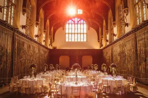 Hampton Court Palace by Andrew Whitton