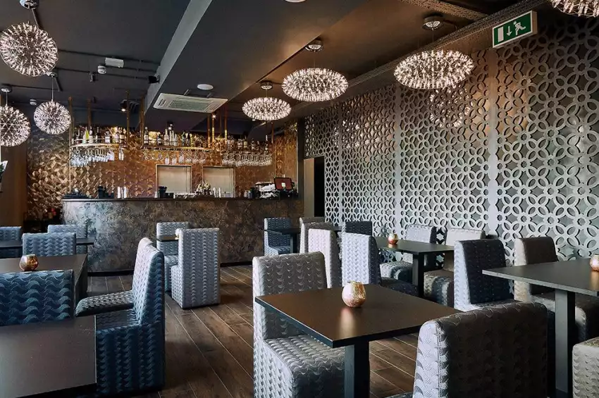 Party venues in London: Mia Lounge