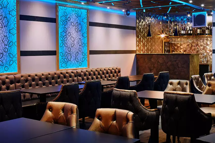 Party venues in London: Mia Lounge