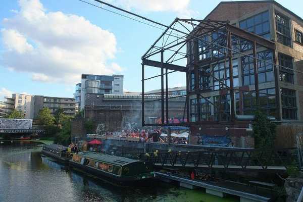 Giant Steps at Hackney Wick