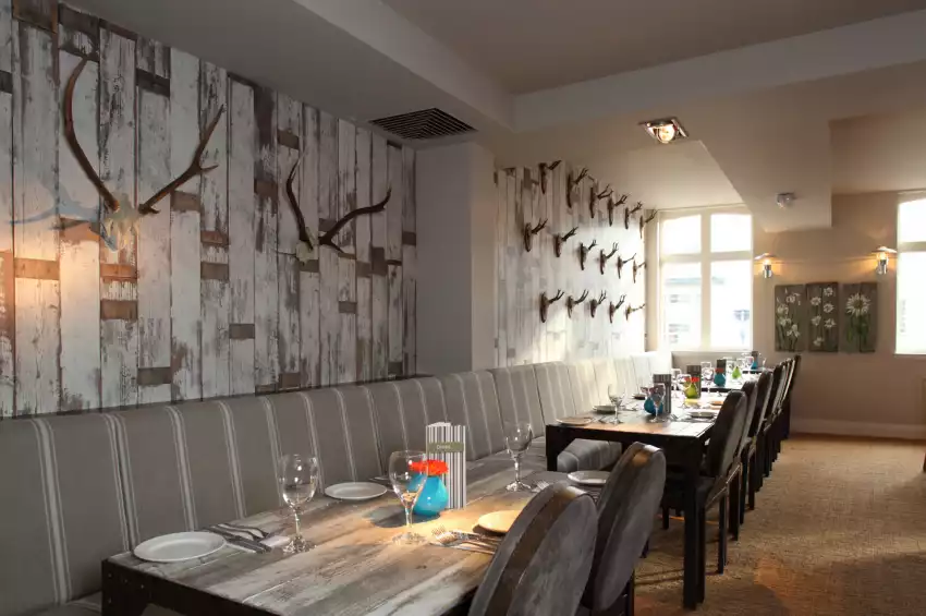 One Kew Road Richmond