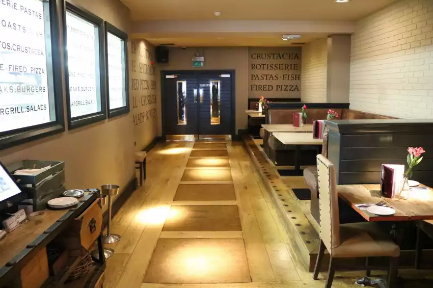 One Kew Road Richmond