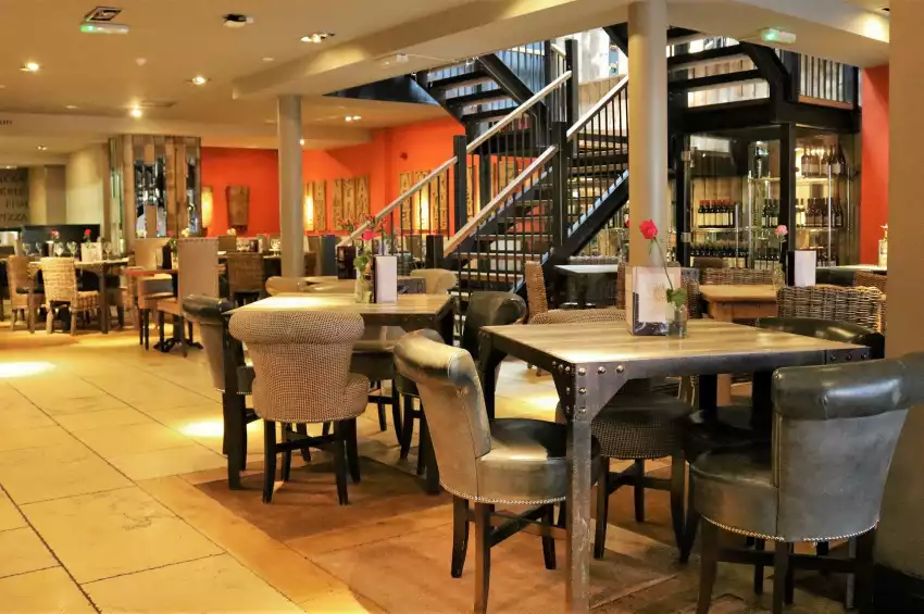 One Kew Road Richmond