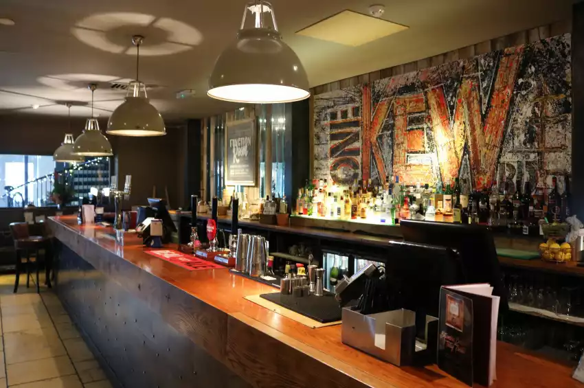 One Kew Road Richmond