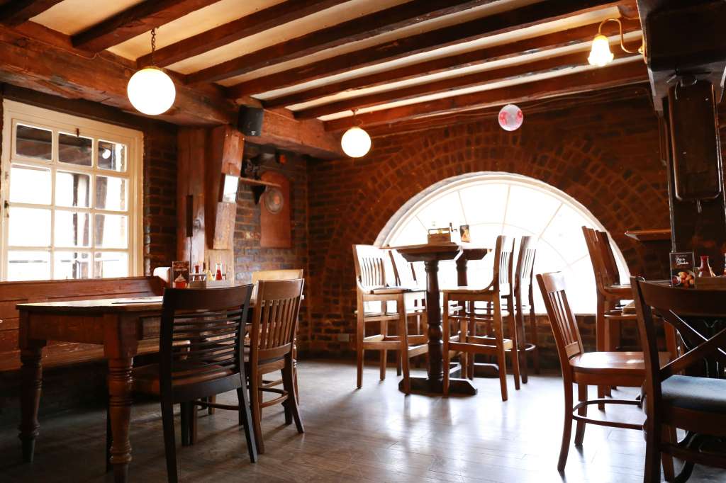 The Dickens Inn