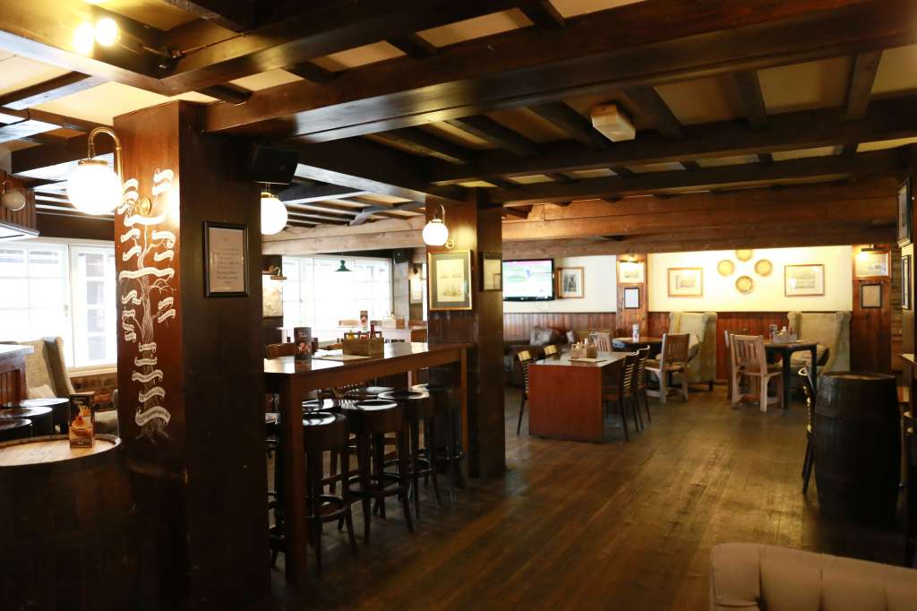 The Dickens Inn