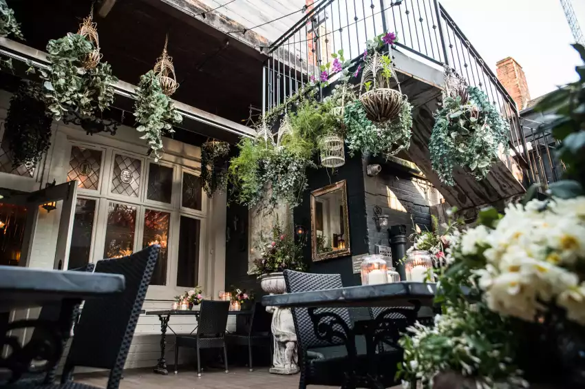 Paradise by way of Kensal green