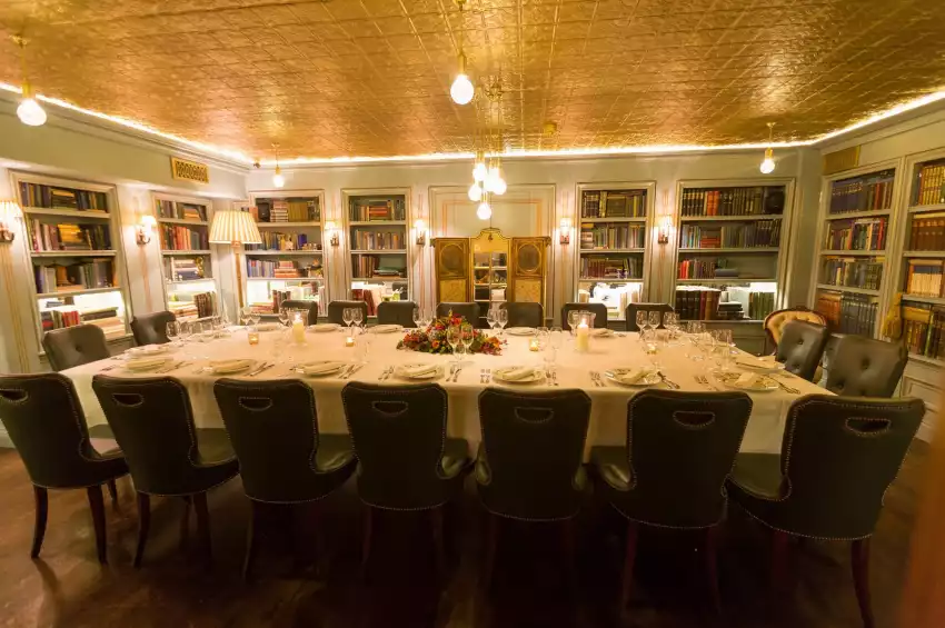 Bentley's Oyster Bar & Grill