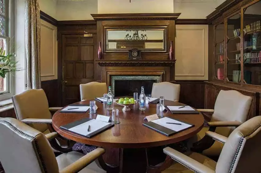 Conference venues in London: Woodlands Park Hotel