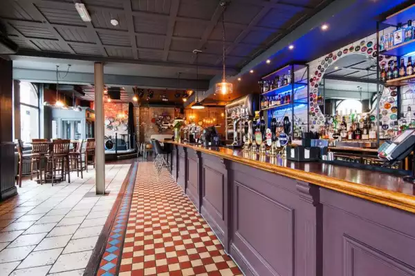 Sindercombe Social