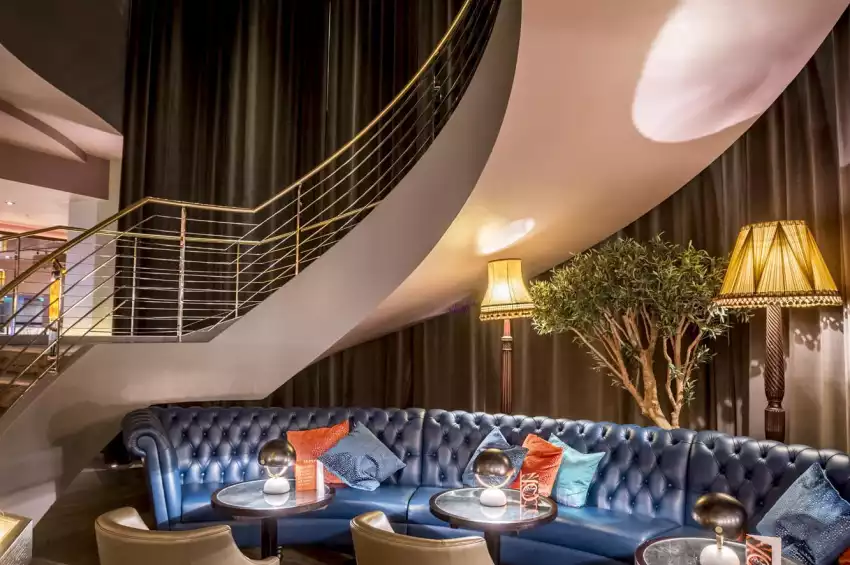 100 Wardour Street 100 Wardour Street