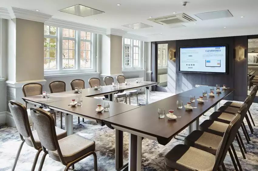 Hanbury Manor Marriott Hotel and Country Club