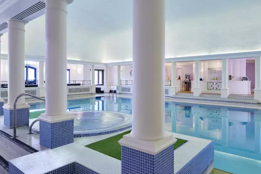 Hanbury Manor Marriott Hotel and Country Club