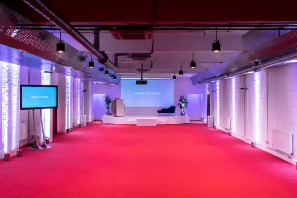 London Art House