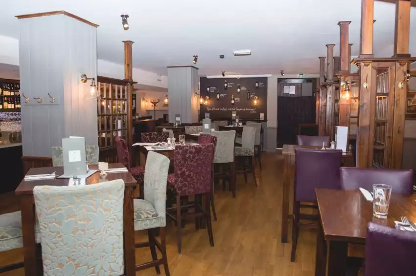 Jamies St Mary at Hill