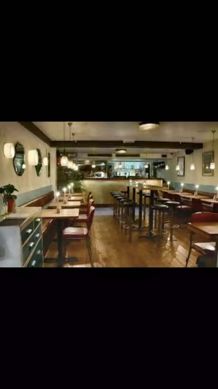 Upstairs bar / Restaurant