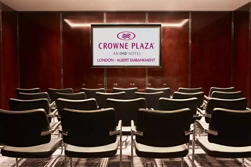 Conference venues in London: Crowne Plaza London - Albert Embankment