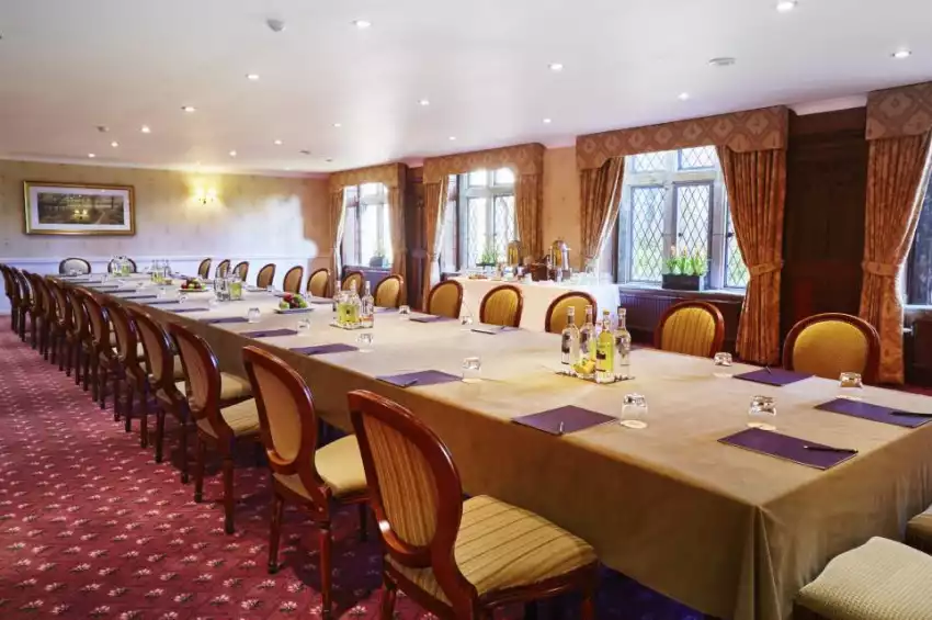 Conference venues in London: Ashdown Park Hotel and Country Club