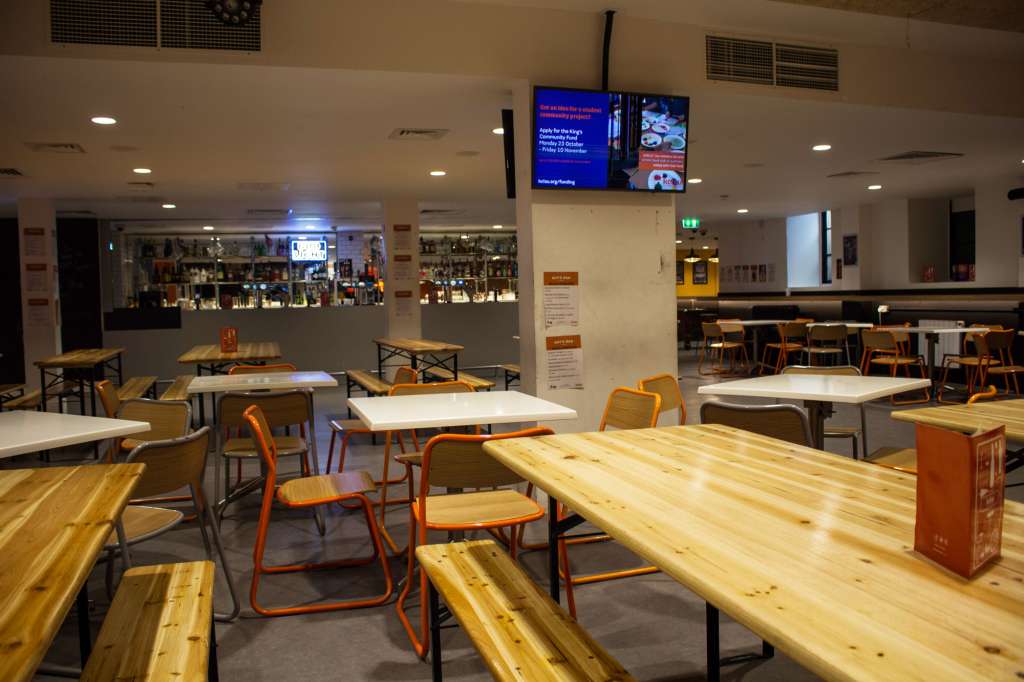 Party venues in London: Guys Bar