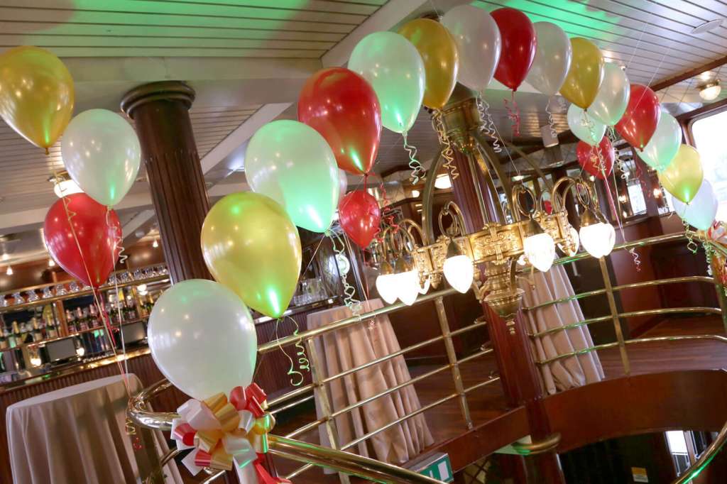 Party venues in London: Dixie Queen ‚Äì Thames Luxury Charters