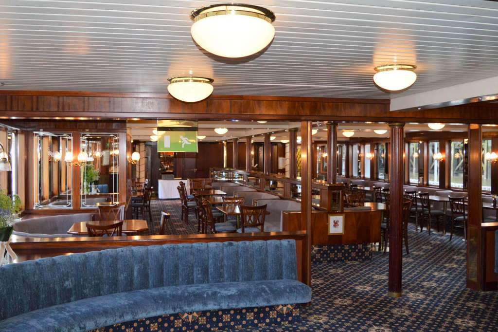 Party venues in London: Dixie Queen ‚Äì Thames Luxury Charters