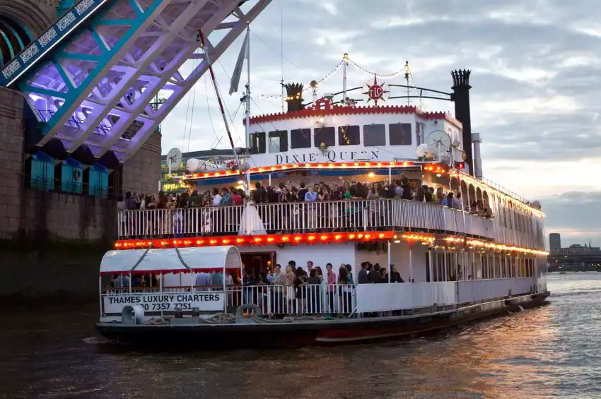 Party venues in London: Dixie Queen ‚Äì Thames Luxury Charters
