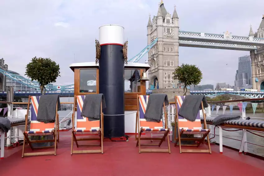Party venues in London: Edwardian ‚Äì Thames Luxury Charters