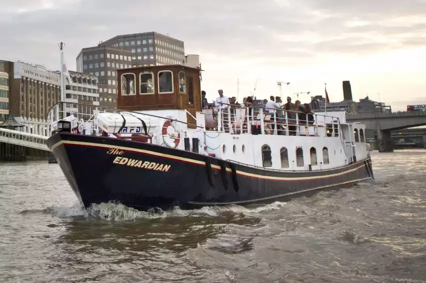 Edwardian – Thames Luxury Charters