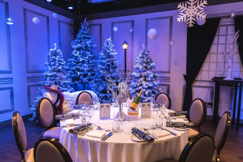 Christmas Party Venue in London : The Curtain
