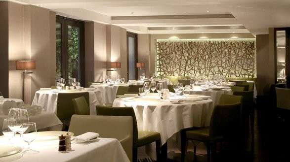 Exclusive Restaurant