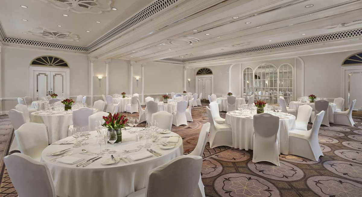 Tudor Rose Room