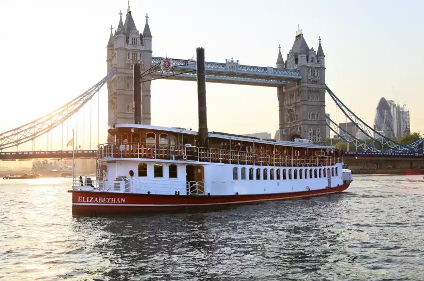 Elizabethan – Thames Luxury Charters