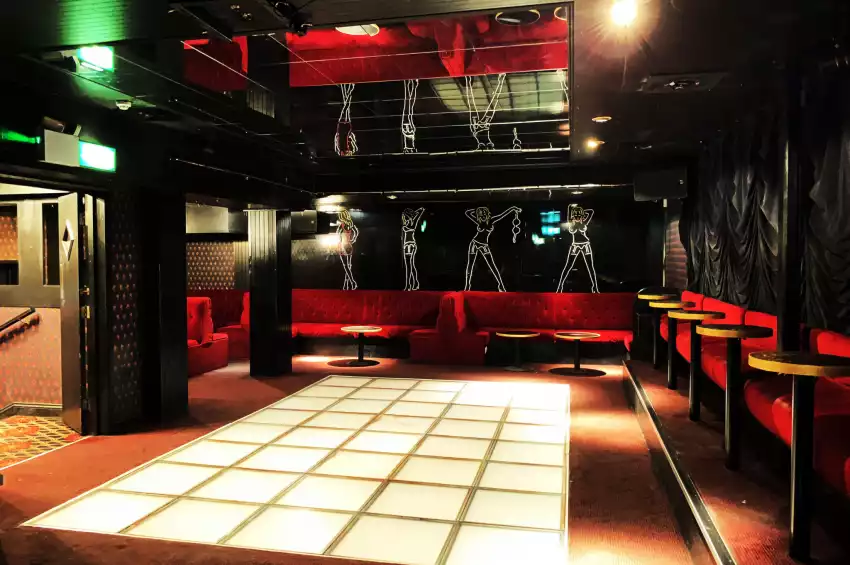 Christmas Party Venue in London : Wenlock and Essex