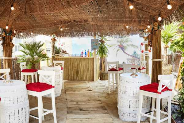 Beach bar