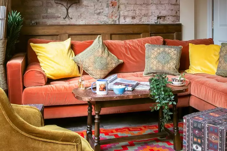 Party venues in London: The Little Blue Door Party venues in London: The Little Blue Door