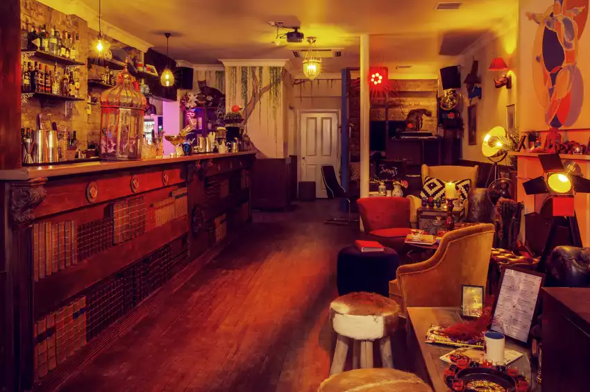 Party venues in London: The Little Blue Door Party venues in London: The Little Blue Door