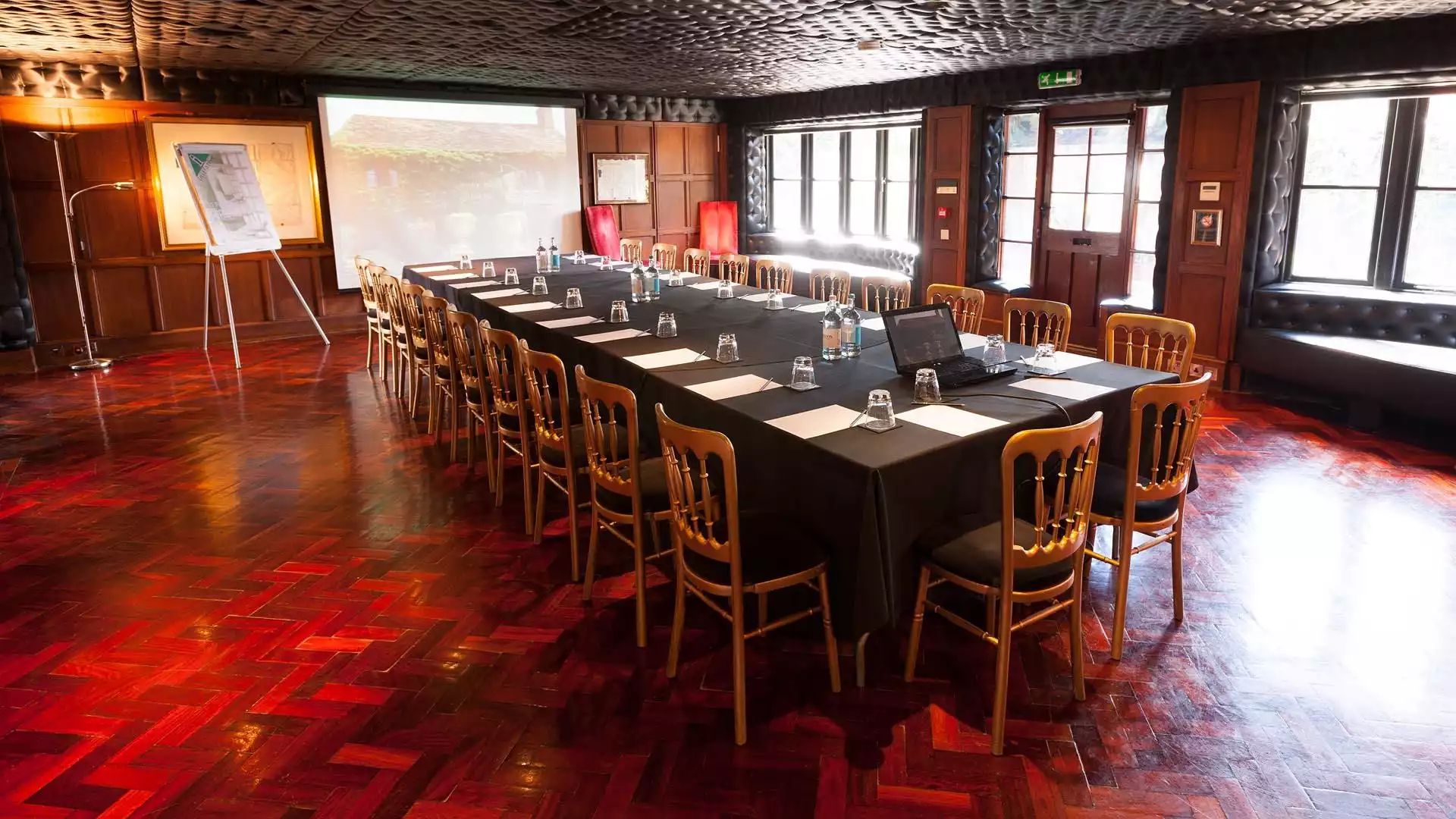 Oak Room